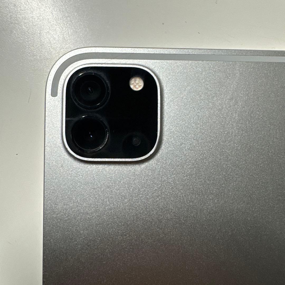 Apple iPad pro 12.9インチ 第6世代 256GB タブレット