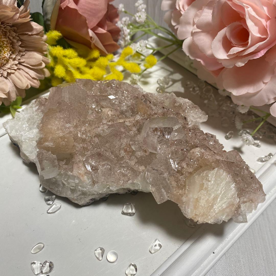 Pink apophylite ピンクアポフィライト 原石 クラスター ②