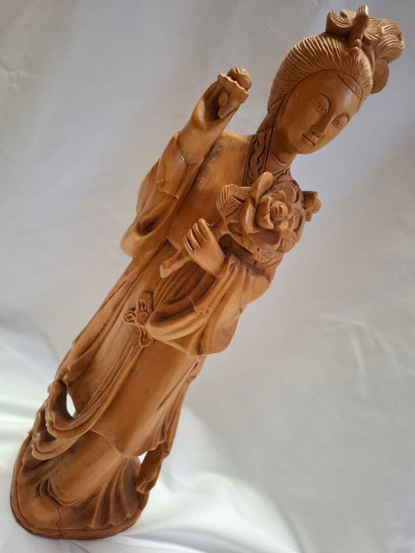 ツゲ木彫り女性像 彫刻 37㎝