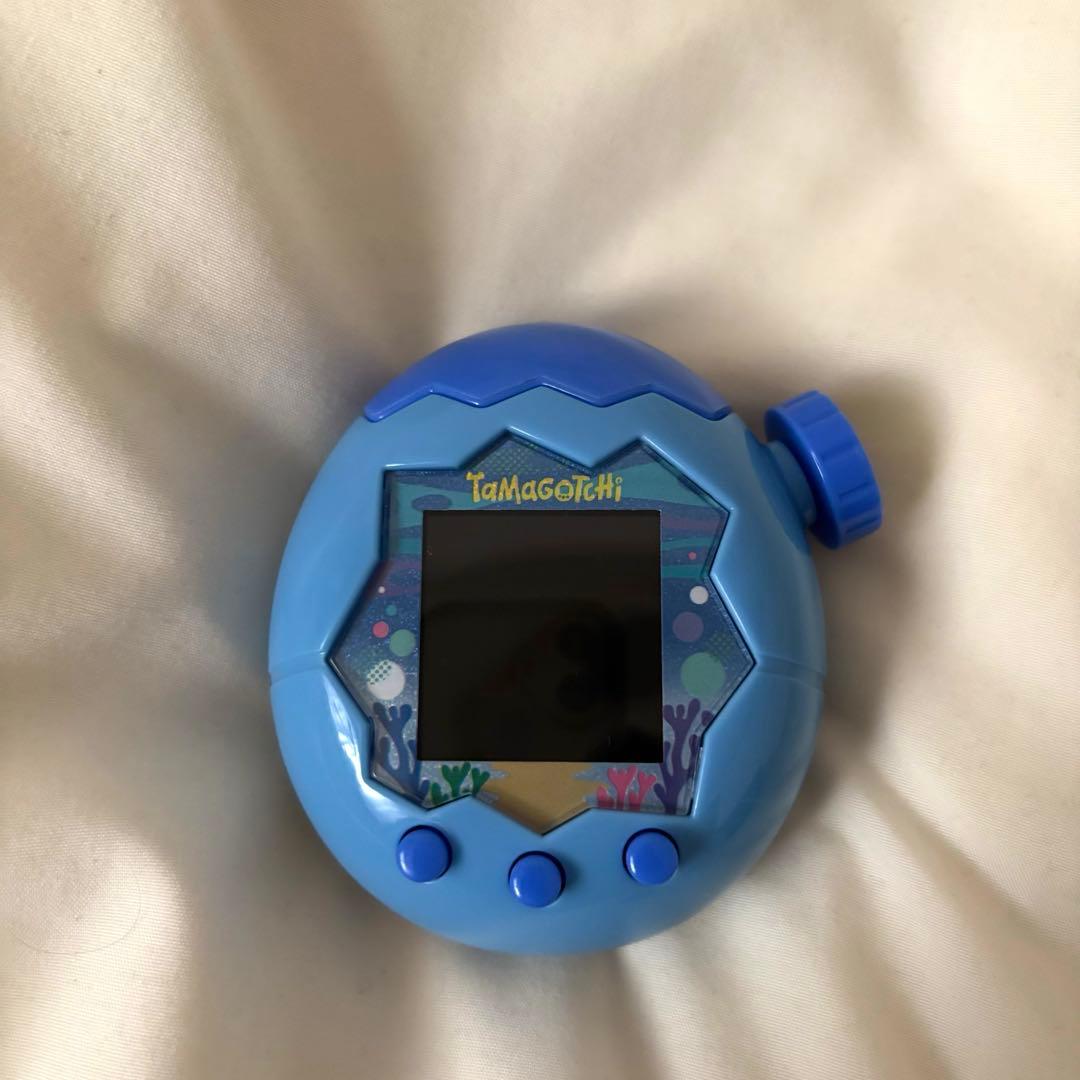 たまごっちパラダイス　ブルーウォーター　おでかけキャリー