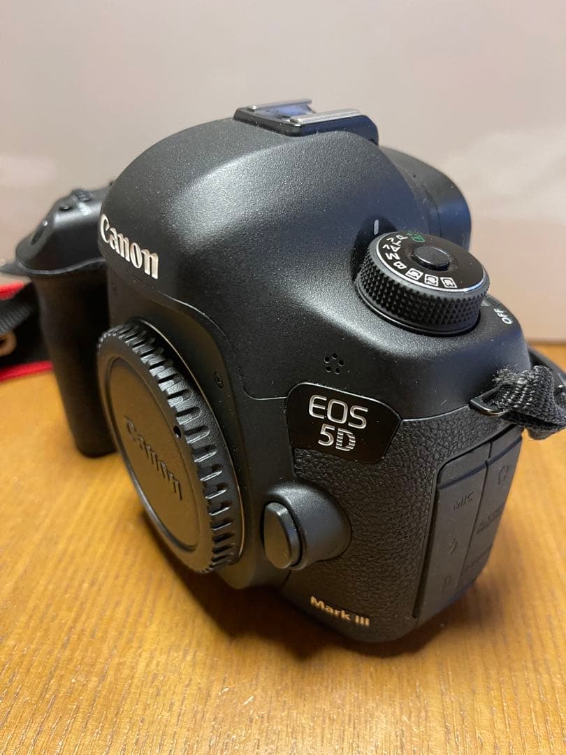 Canon EOS 5D Mark III 本体