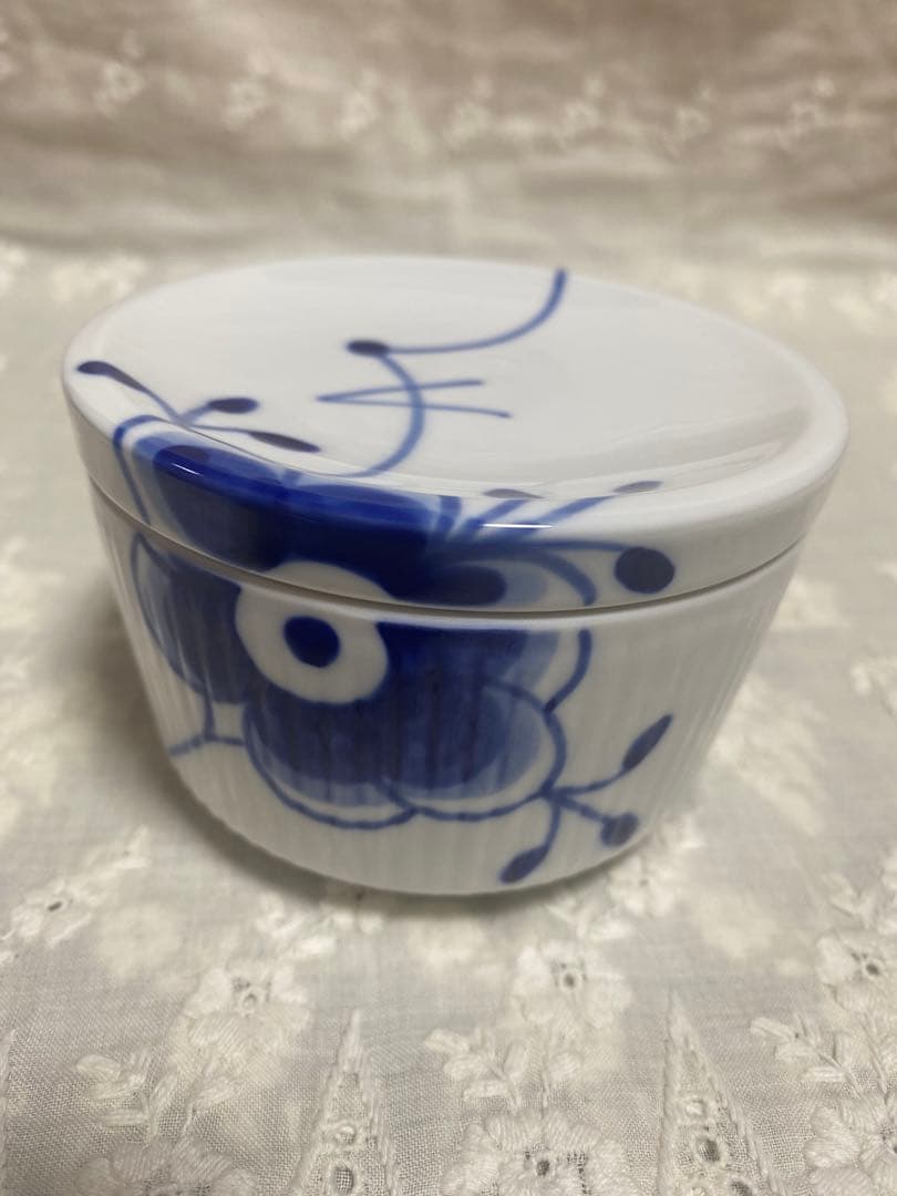 ロイヤルコペンハーゲン メガ　蓋付きボウル