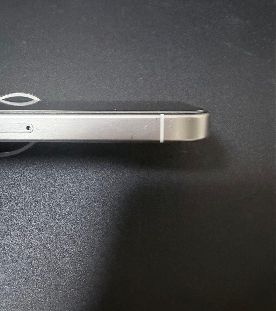iPhone15pro ホロホロ