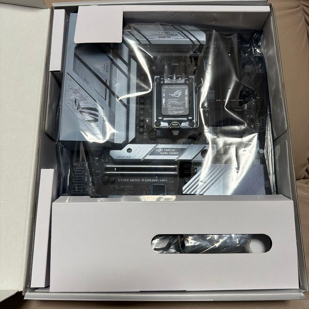 ASUS ROG STRIX B650-A GAMING WIFI マザーボード