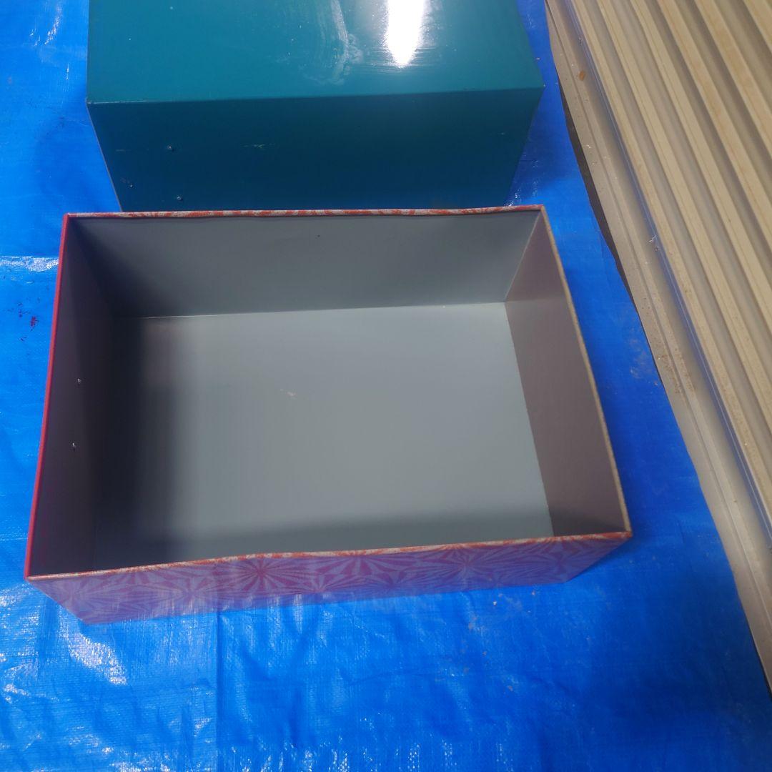 ブリキ 衣装ケース 収納