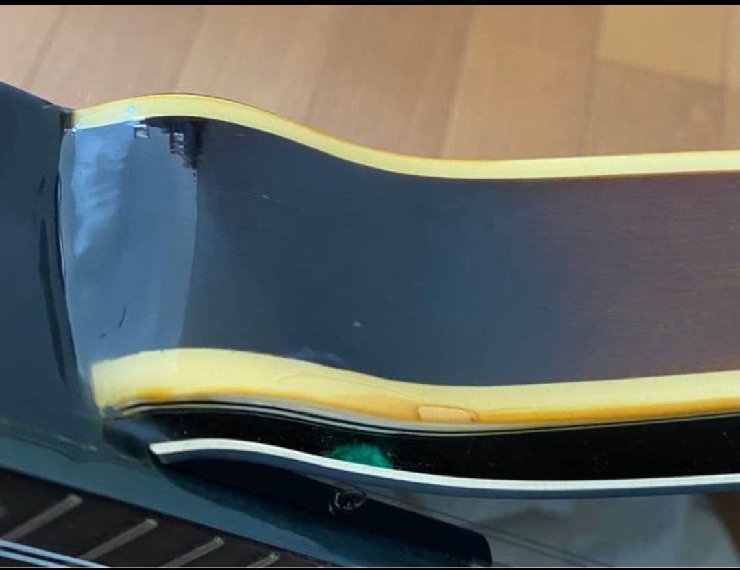 Kentucky KM-140 フラットマンドリン　ケース付き