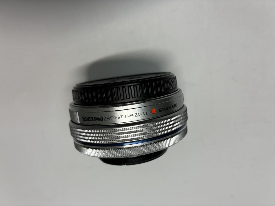 【訳アリ】OLYMPUS OM-D E-M10 レンズ2本付