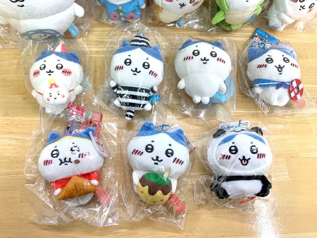 ご当地ちいかわ　ハチワレまとめ売り　12点