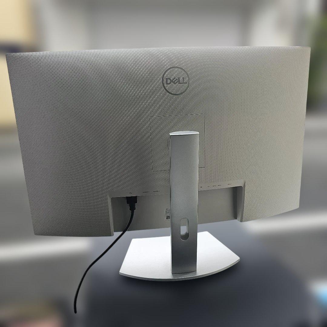 Windowsデスクトップ Dell 32 Monitor S3221QS