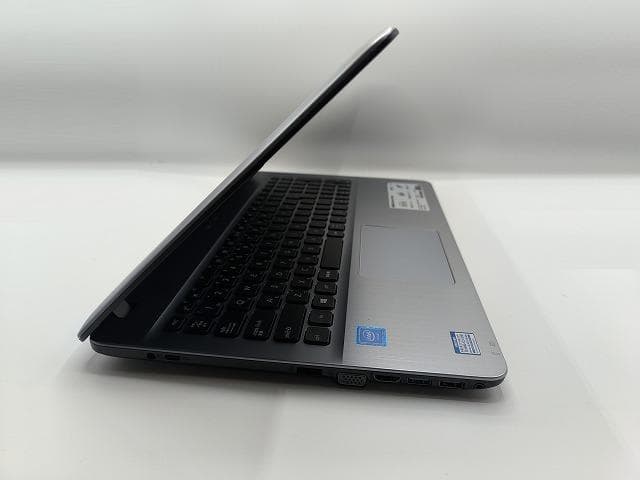ノートパソコン/Windows11/SSD/Webカメラ/初心者向け★ASUS