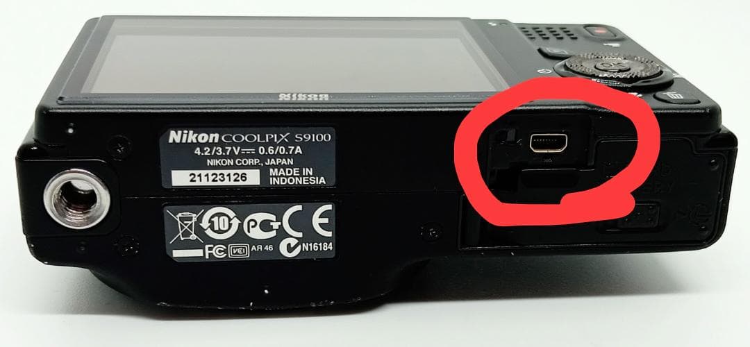 NikonCoolpix S910012.1Mp18x Zoom 黒充電器付き