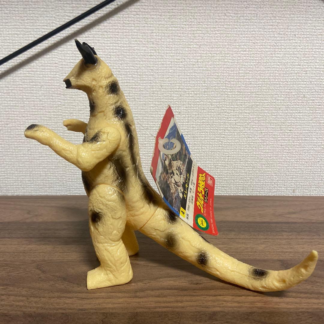 ウルトラ怪獣シリーズ　エレキング　タグ付き　３種セット