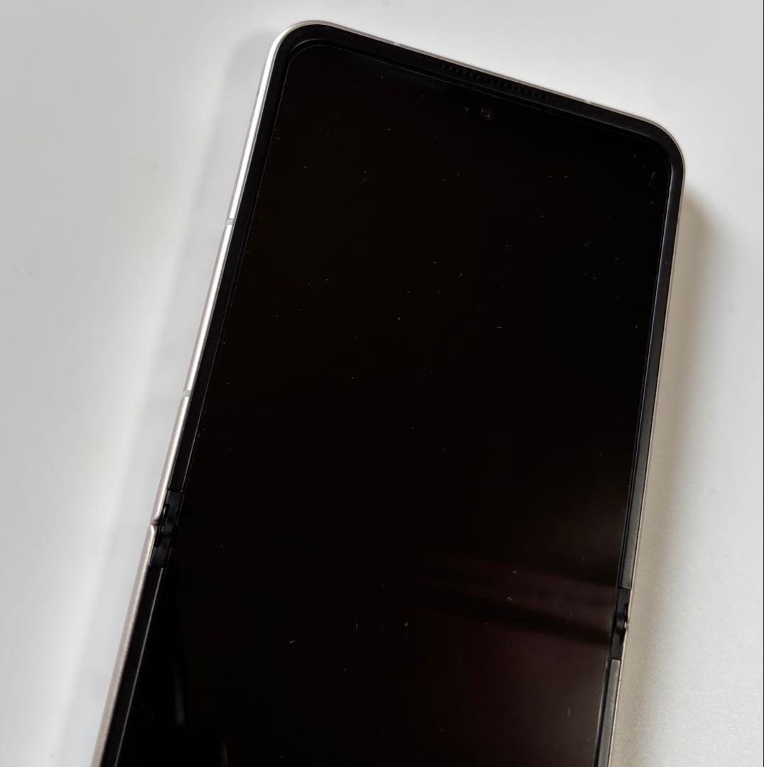 5G折畳 A304ZT ZTE Libero Flip ワイモバイル SIMフリ
