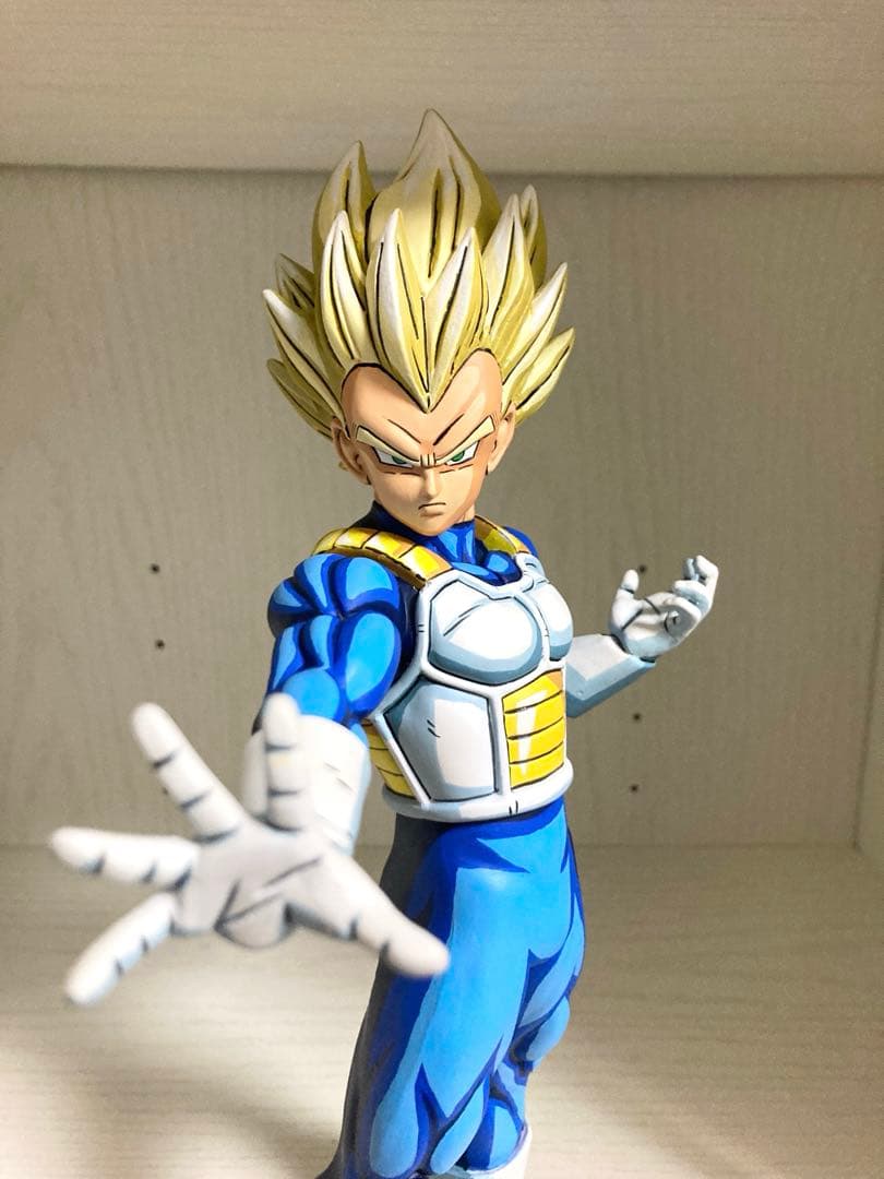 ドラゴンボール フィギュア リペイント 超サイヤ人 ベジータ 二次元彩色