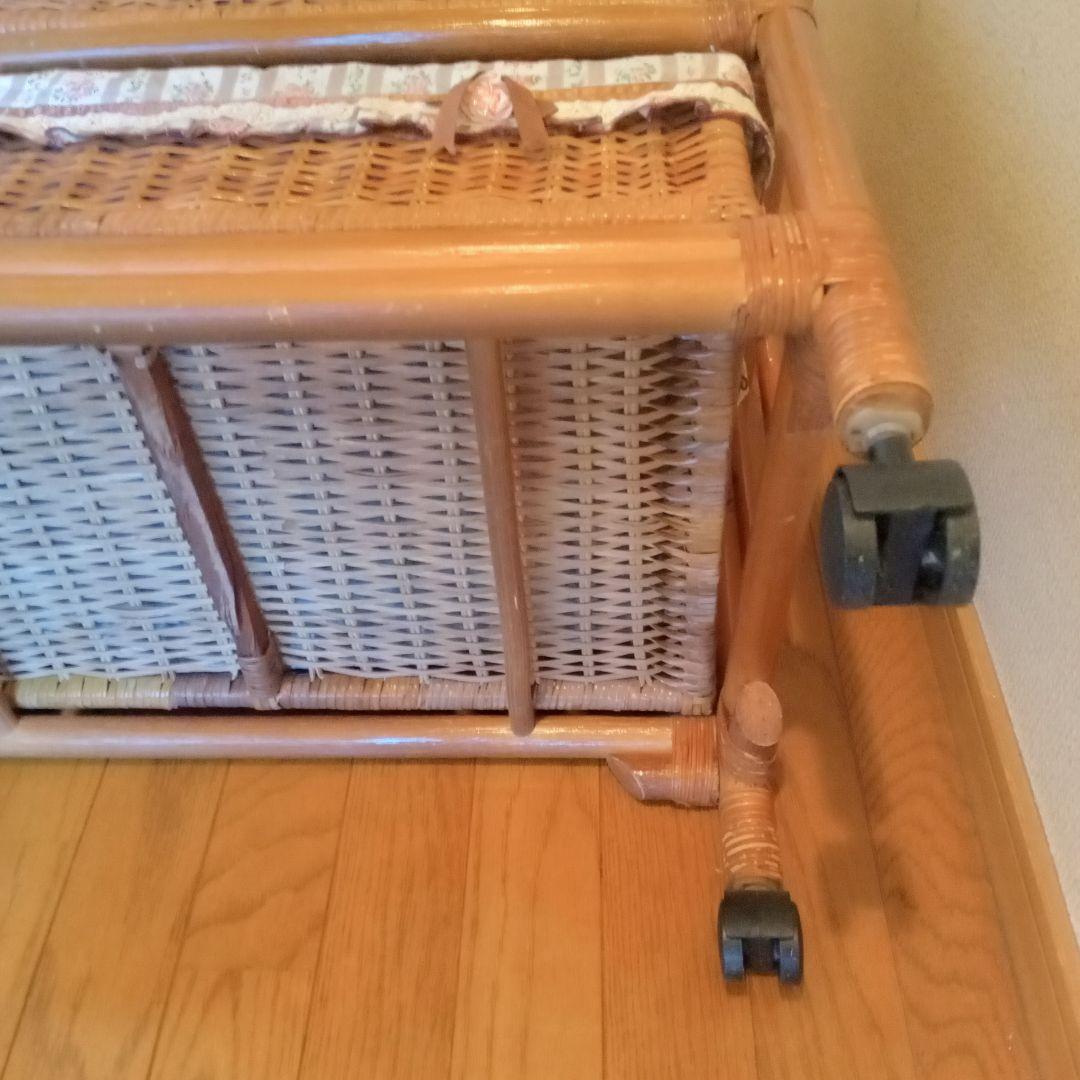 ​ラタン 籐 チェスト 4段 バスケットワゴン キャスター付 花柄カバー 収納