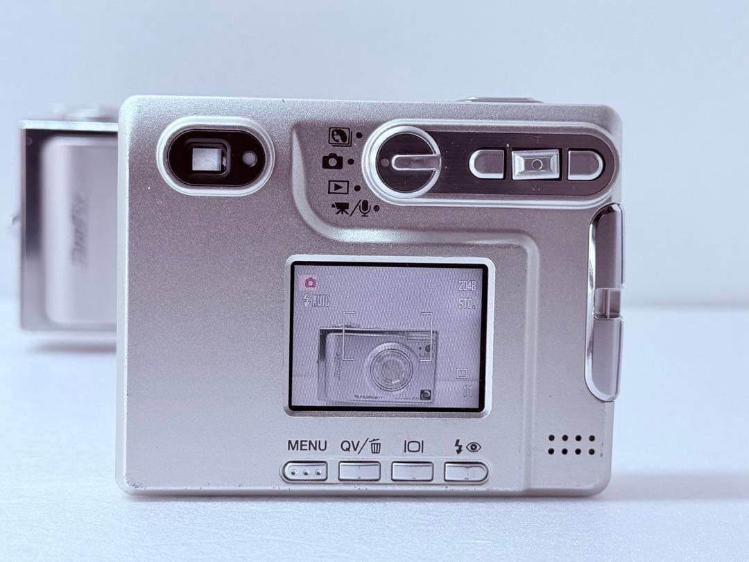Konica Minolta DiMAGE Xg 動作確認済 スクエアデザイン