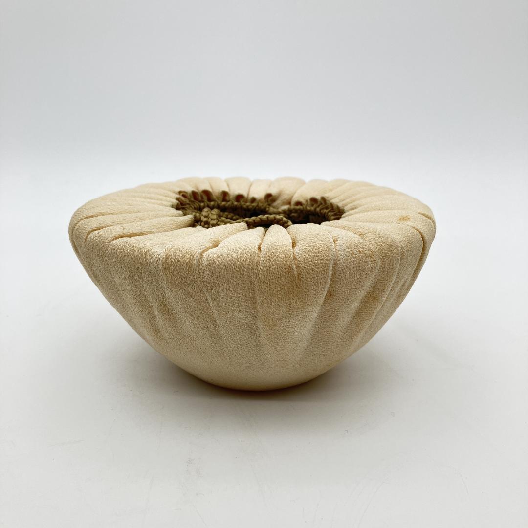 大清乾隆年製　青花　草花文　鉢　茶碗　直径：約１４．５ｃｍ　高さ：約６．８ｃｍ