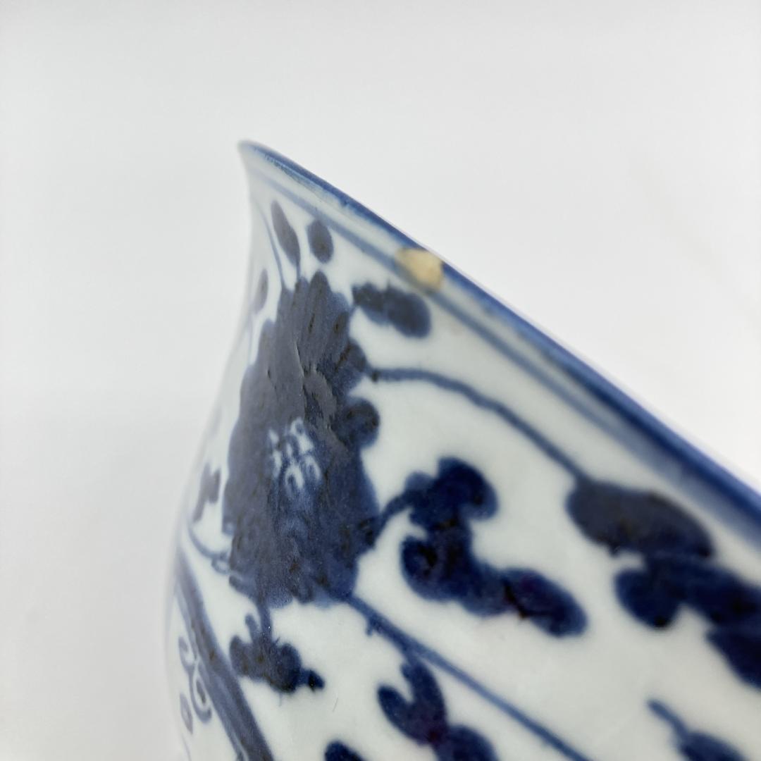 大清乾隆年製　青花　草花文　鉢　茶碗　直径：約１４．５ｃｍ　高さ：約６．８ｃｍ