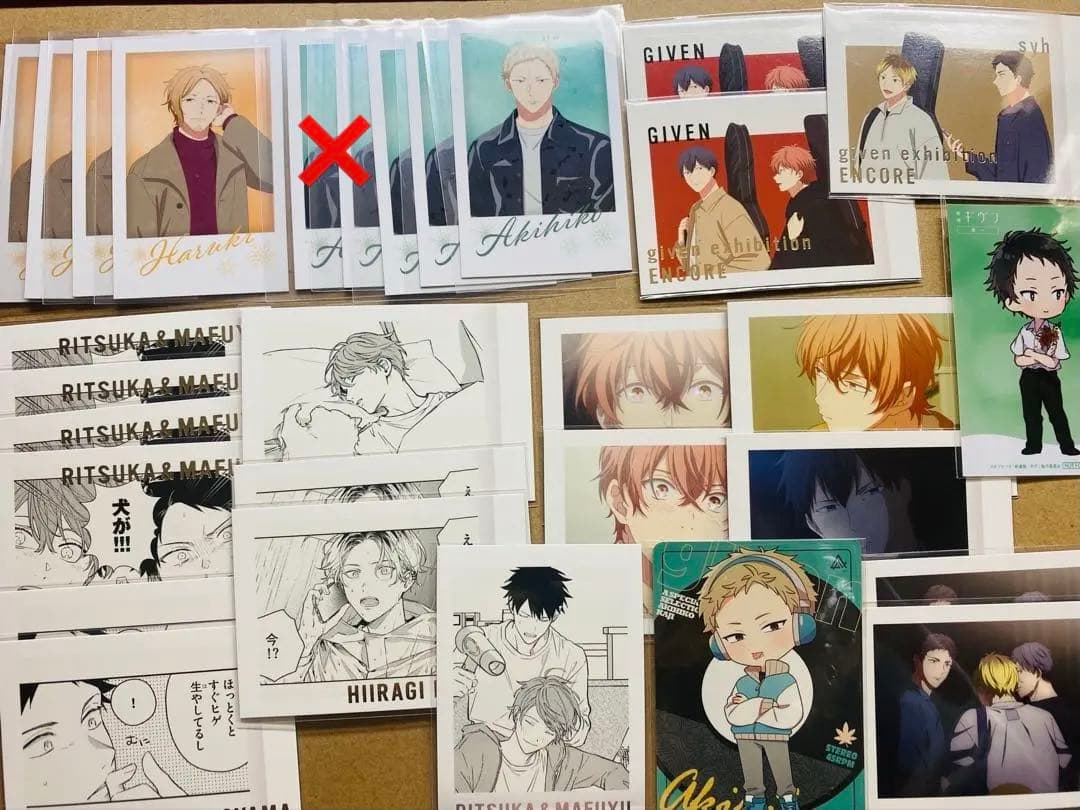 ギヴン 香港 限定映画特典 他グッズまとめ売り