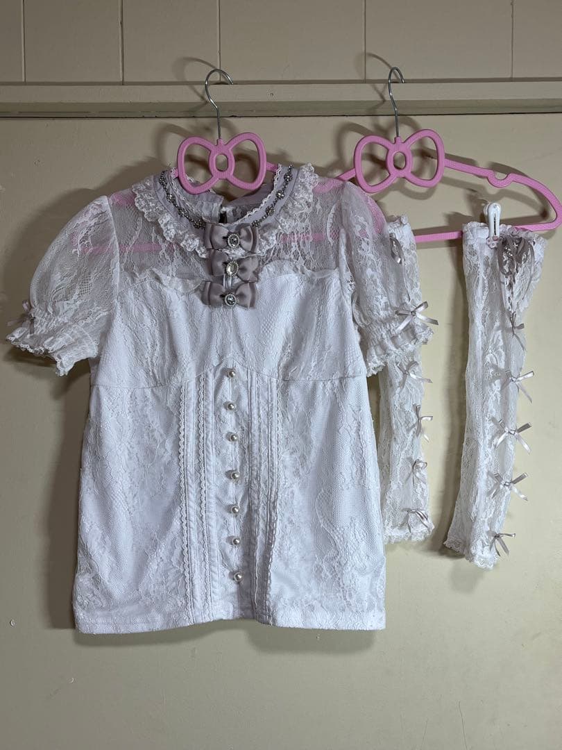 リズリサ LIZLISAスピンドルレースアームウォーマートップス