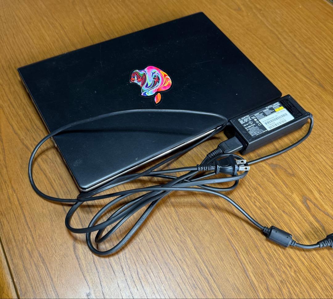富士通　ノートパソコン　LIFEBOOK S936/P　Win11 SSD512