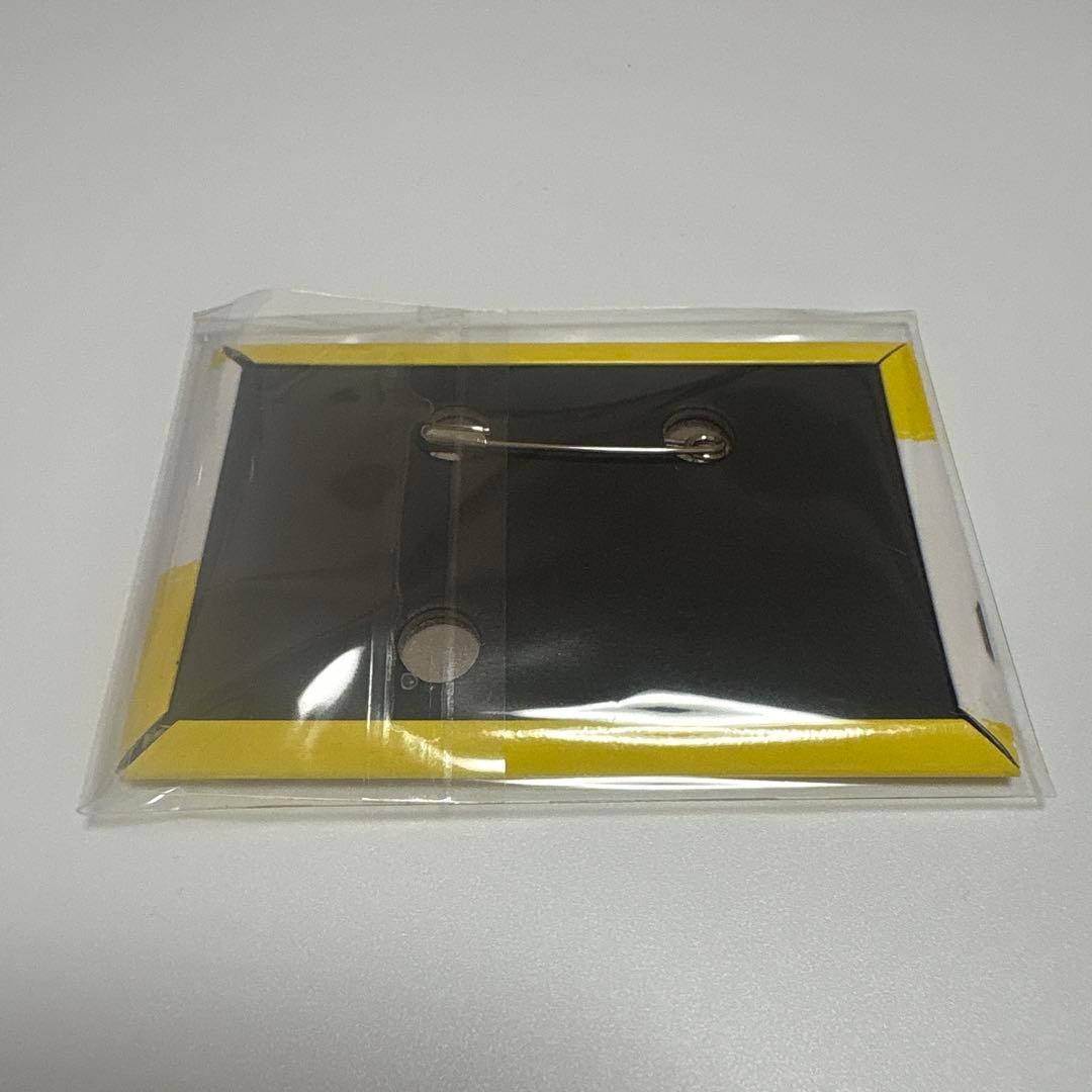 ブルーロック　スクエア缶バッジ　蜂楽廻