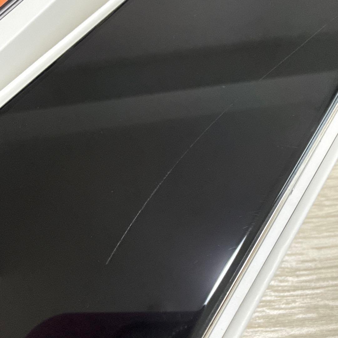 Apple iPhone X Silver 64GB 本体