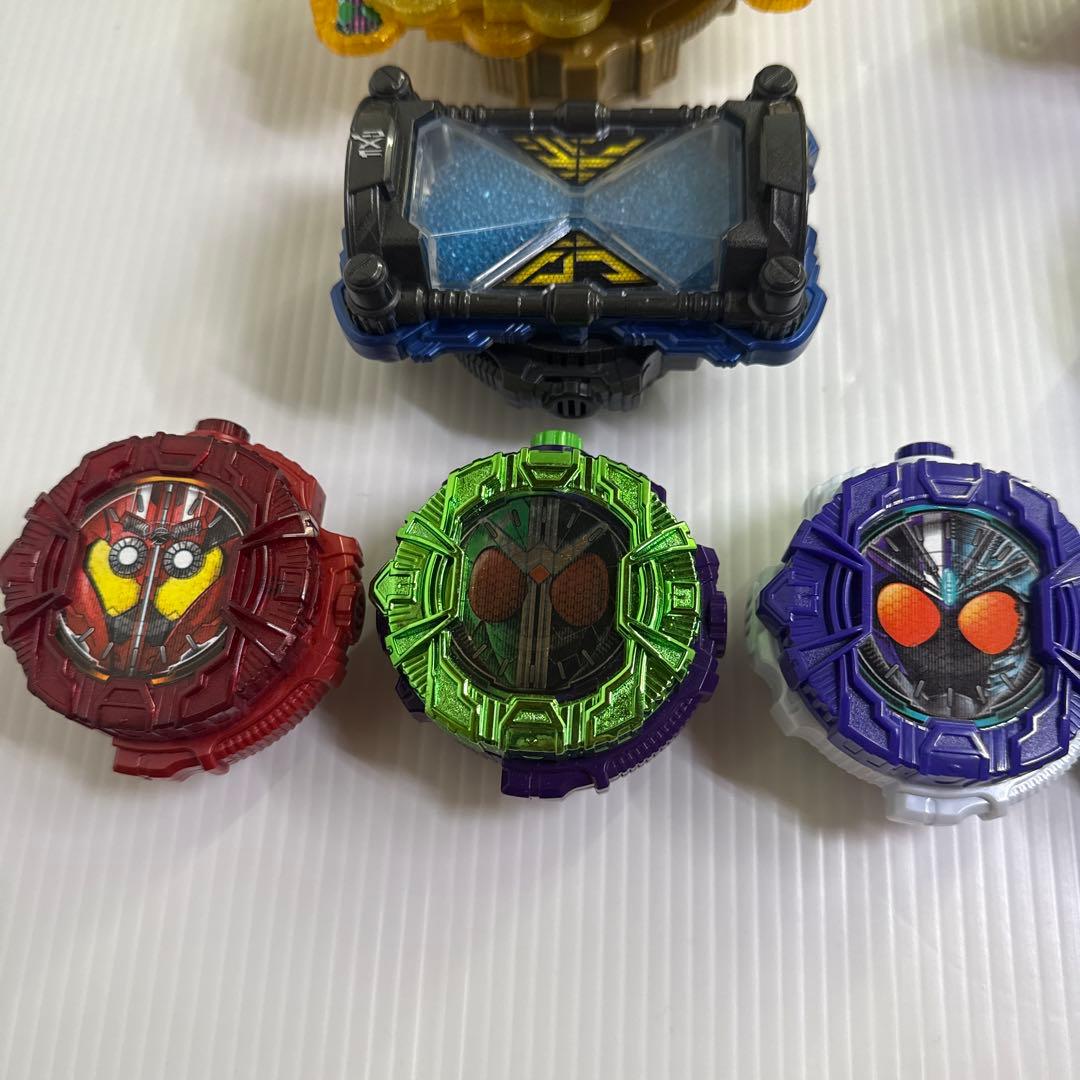 仮面ライダージオウ　DXジクウドライバー　& ライドウォッチ　セット♫