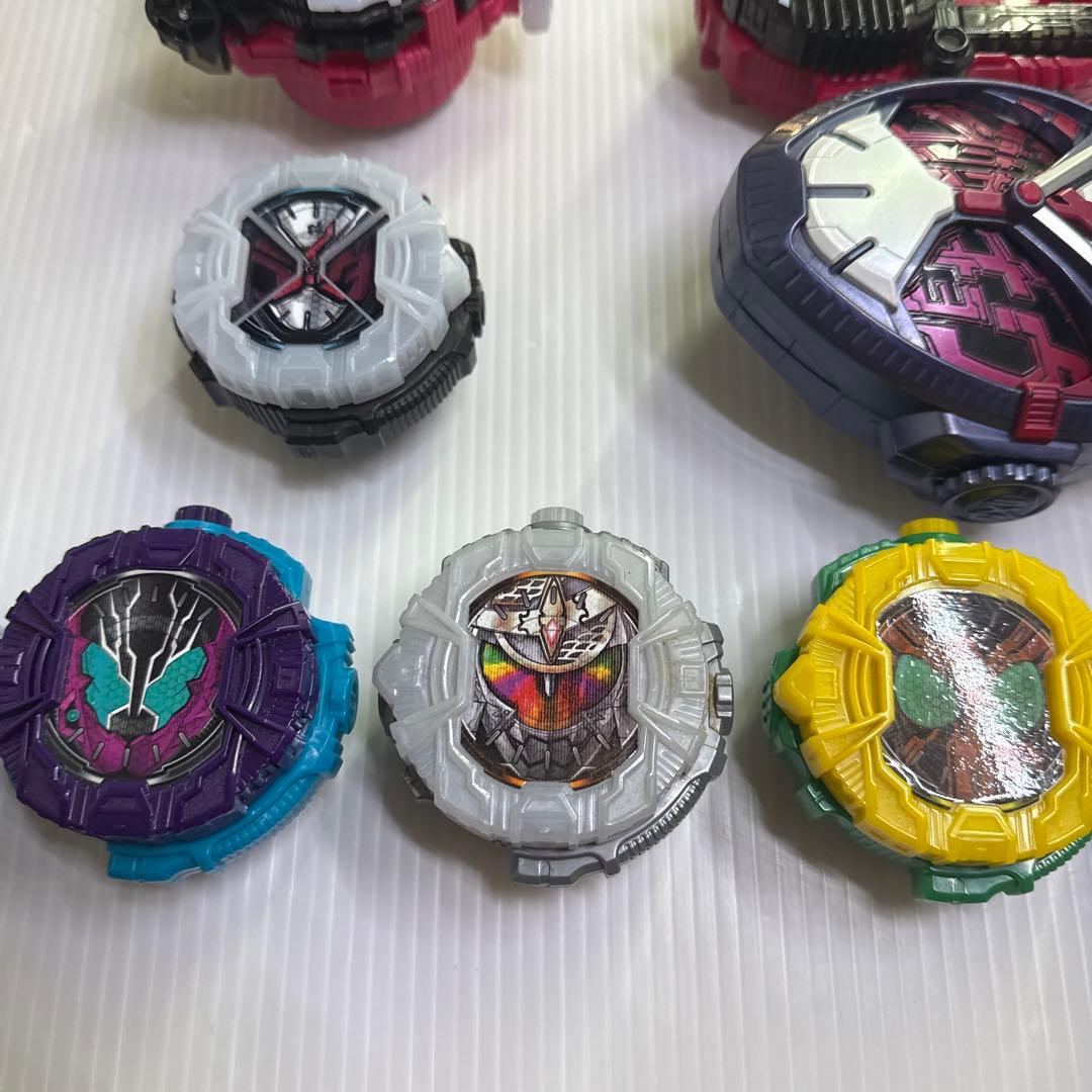 仮面ライダージオウ　DXジクウドライバー　& ライドウォッチ　セット♫