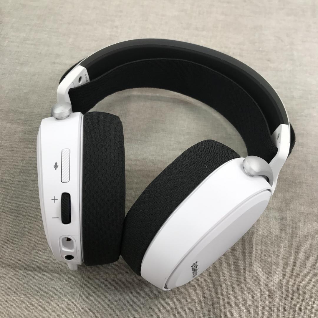 ヘッドホン SteelSeries Arctis Pro + Game DAC