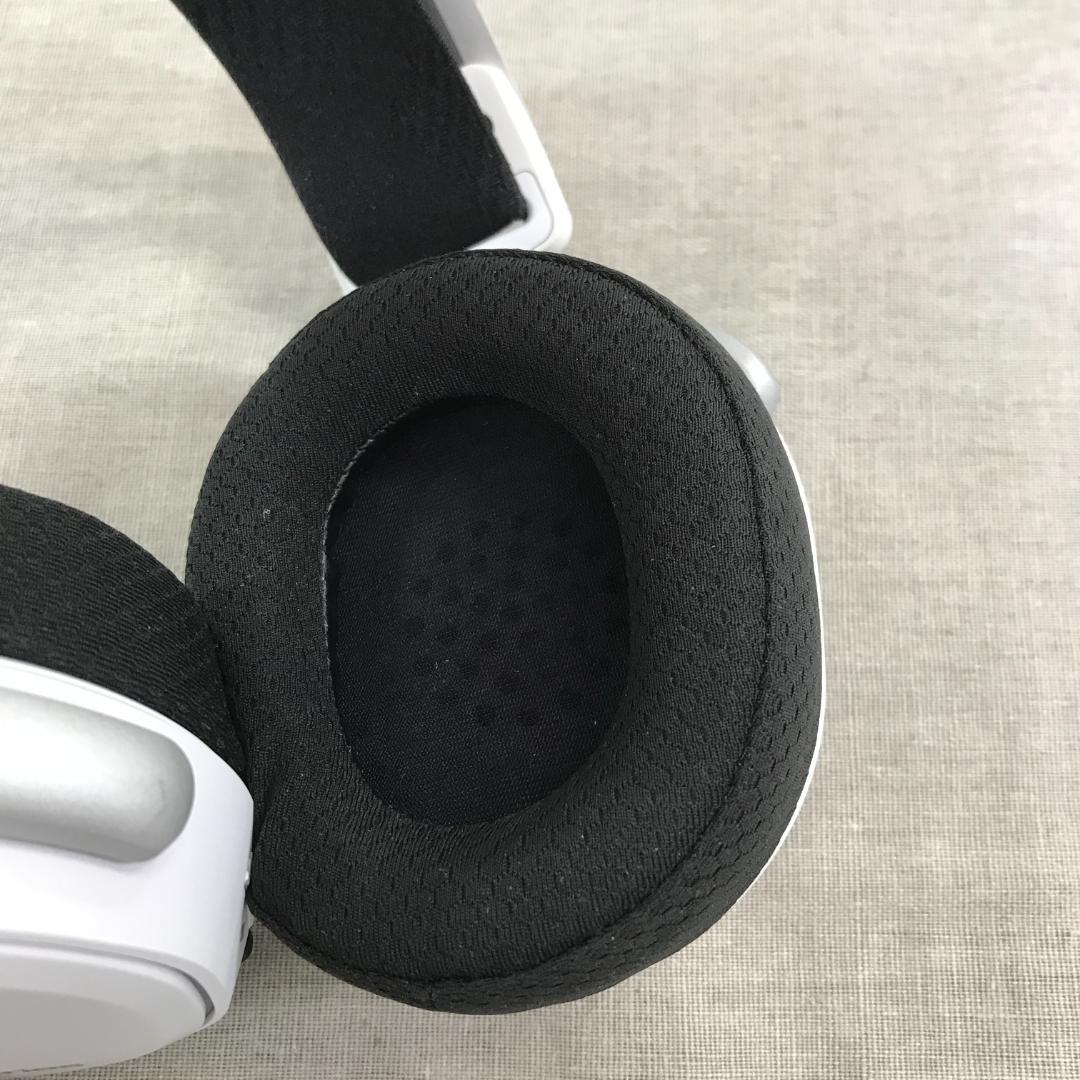 ヘッドホン SteelSeries Arctis Pro + Game DAC