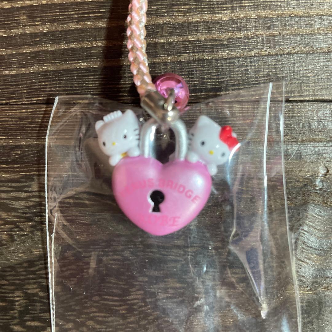 【未使用未開封】ご当地キティ根付け神戸限定ビーナスブリッジ＆パイレーツ2個セット