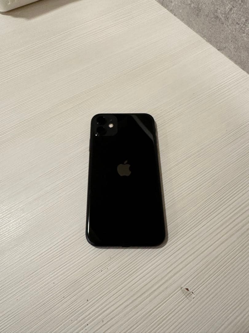 Apple iPhone 11 ブラック 本体 64GB