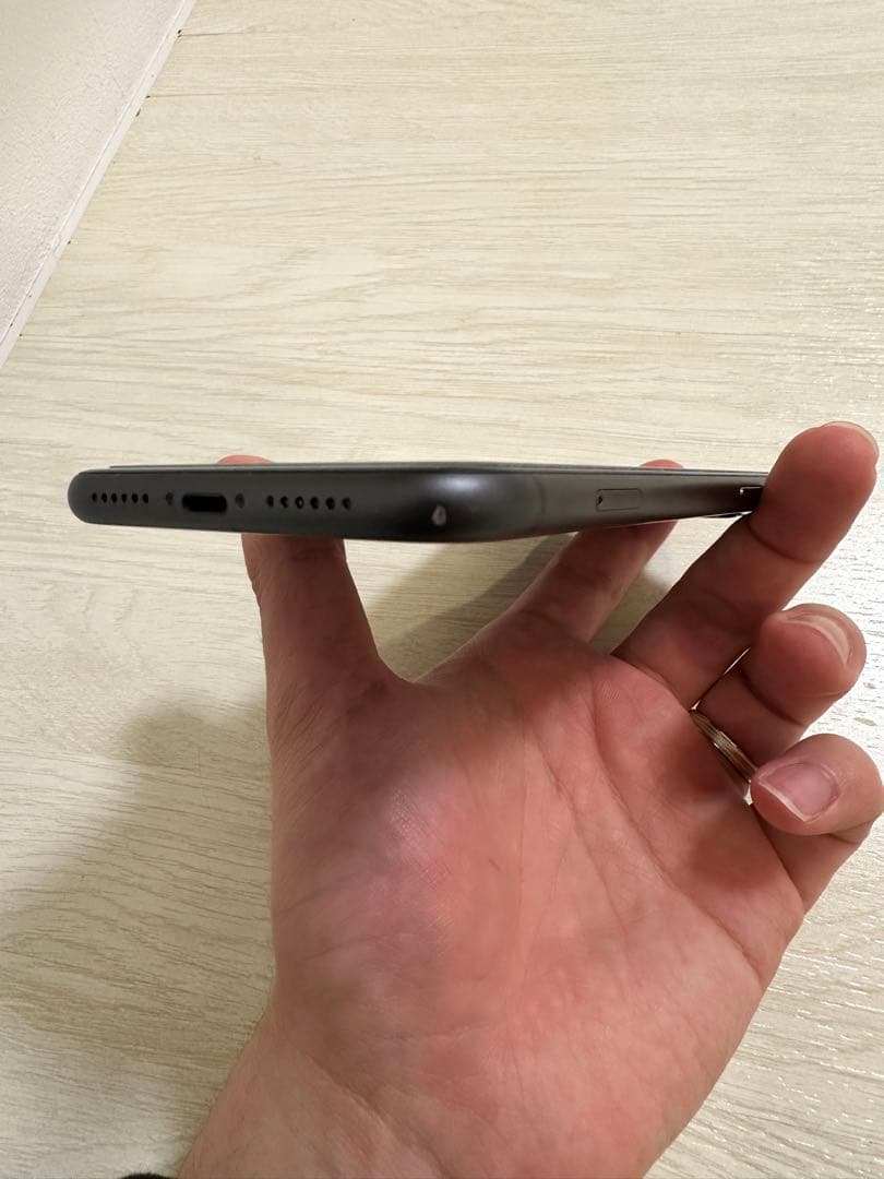 Apple iPhone 11 ブラック 本体 64GB