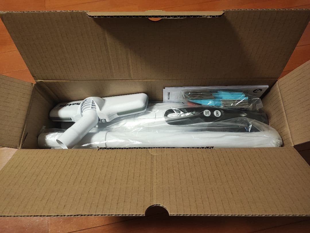 マキタ Makita CL142FDZW 充電式スティッククリーナー
