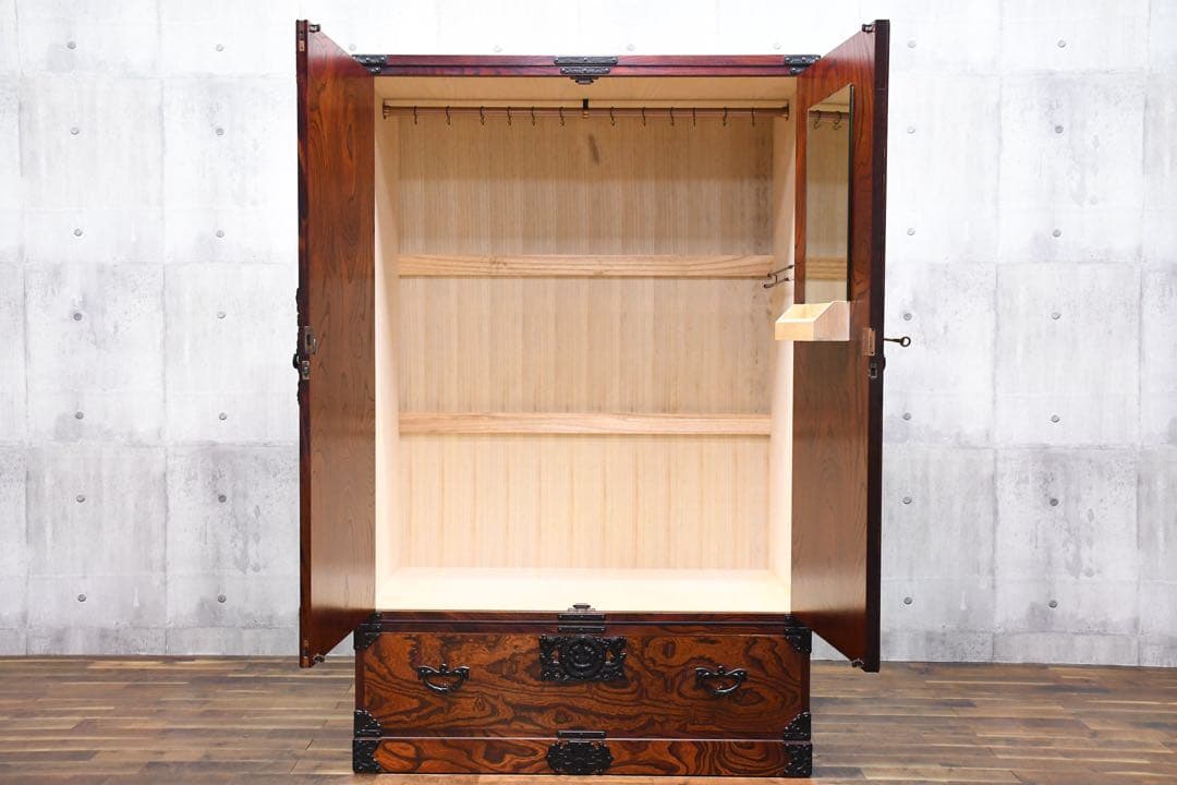 FCC19 美品 岩谷堂箪笥 No.358A 洋服箪笥 59万 ワードローブ 鍵