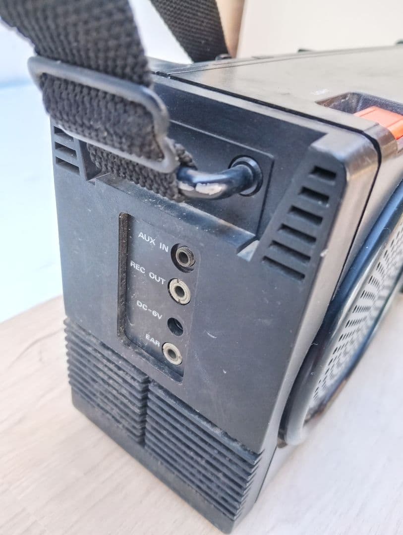 日立ＢＣＬラジオ　サージラム　ＫＨー２２００(よ98)