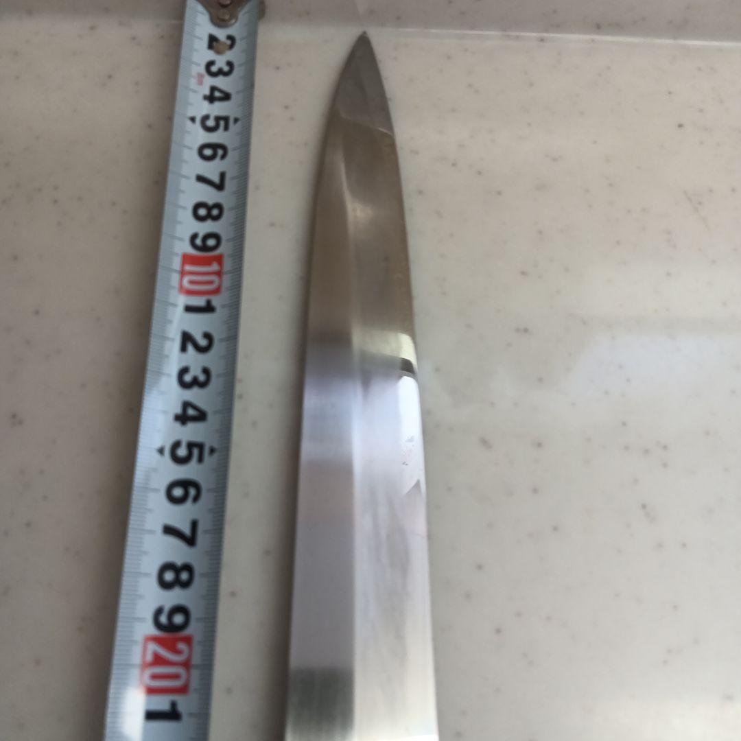 刃渡り約29cmの柳刃包丁