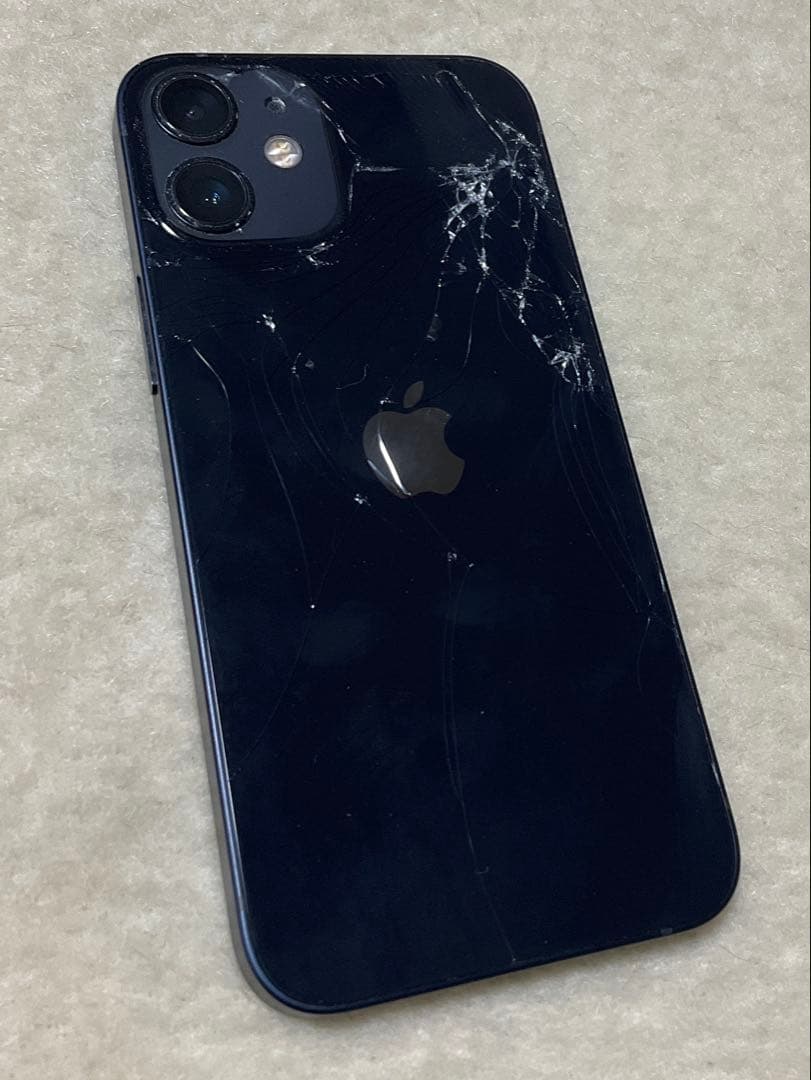iPhone12mini 64GB ブラック 90% 背面パネルにヒビあり