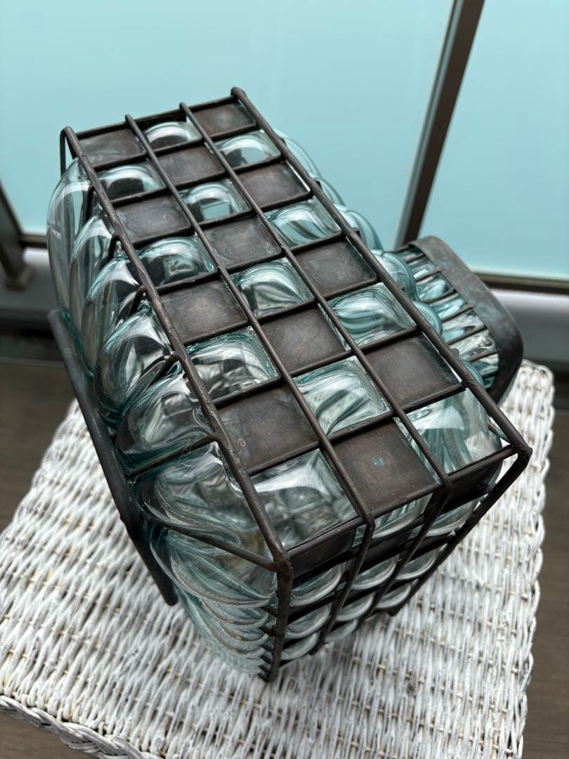 チェック柄ガラス花瓶