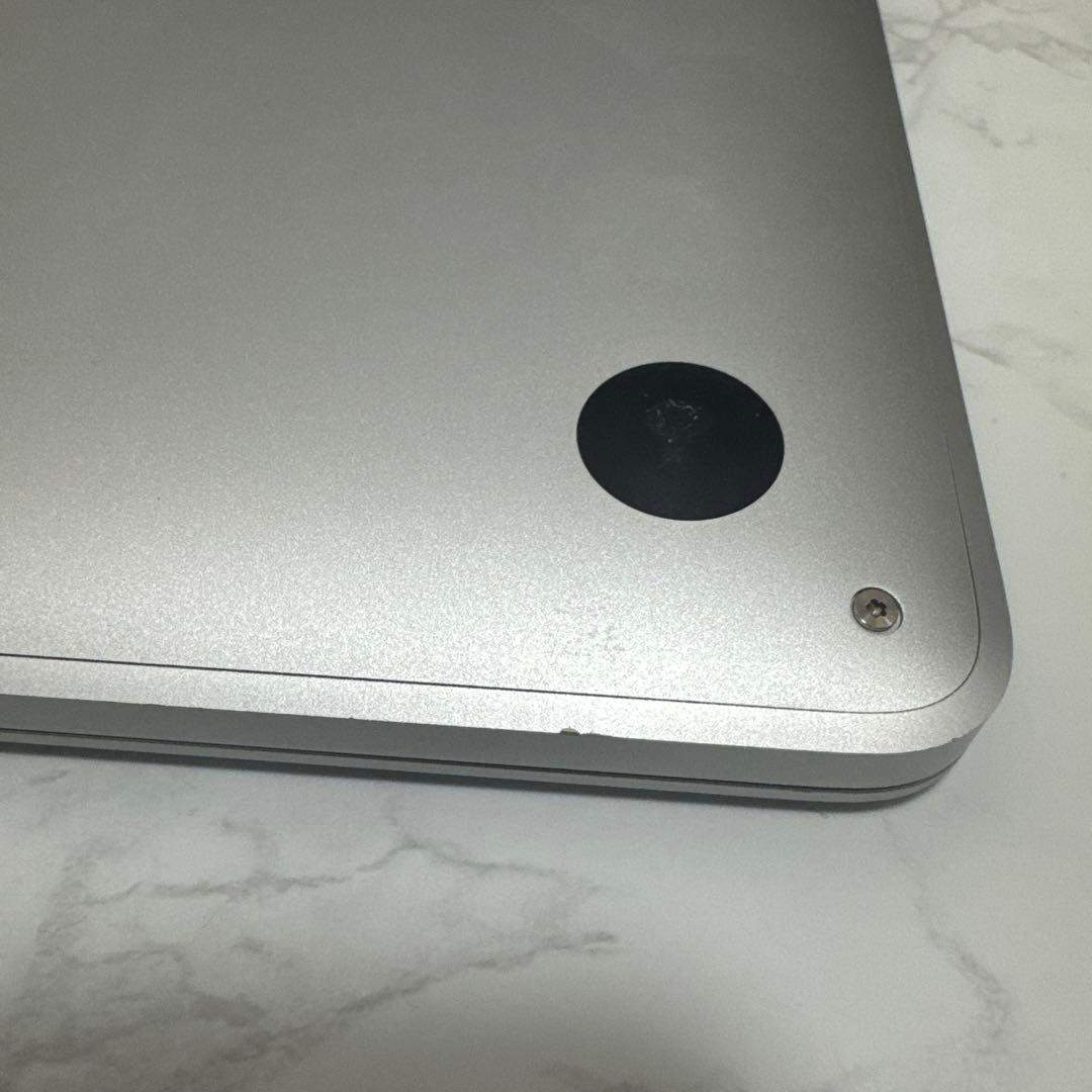 MacBook Pro シルバー