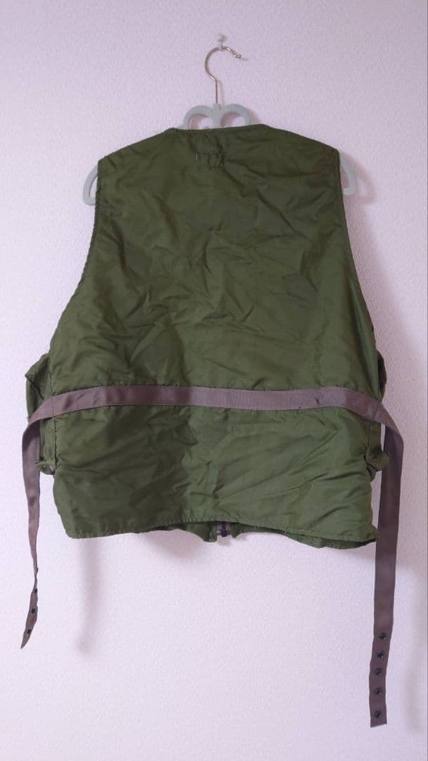 米軍放出品　ラジオベスト