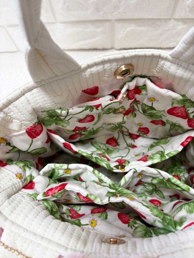 山*ば様 コヤンイサムチョン　サイドポケットトートバッグピンク　うさぎちゃん　猫