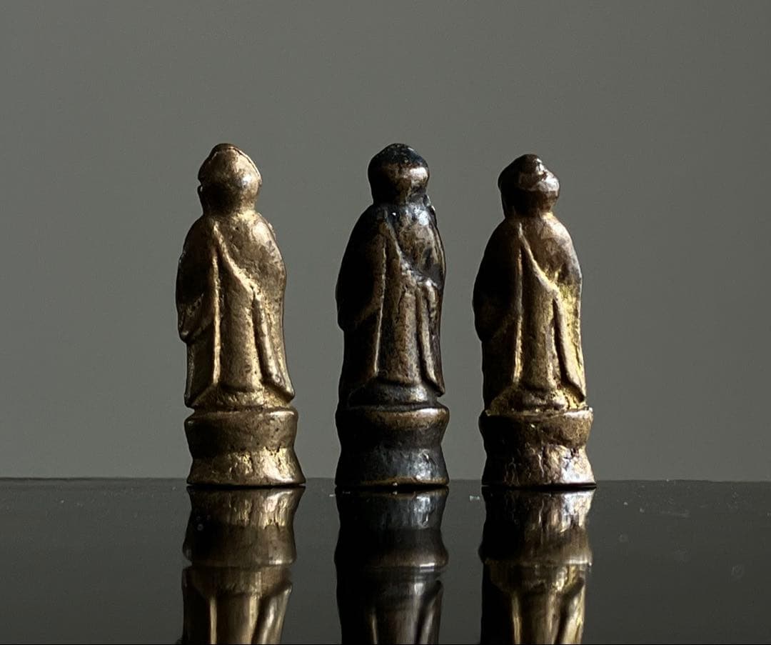 【巡る祈り 極小 阿弥陀如来像 約2㎝ 三体 江戸〜明治頃】豆仏 仏像お守り護符