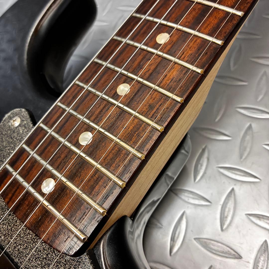 【廃盤カラー】Squier Affinity ブラックグレーメタリック ラメ塗装