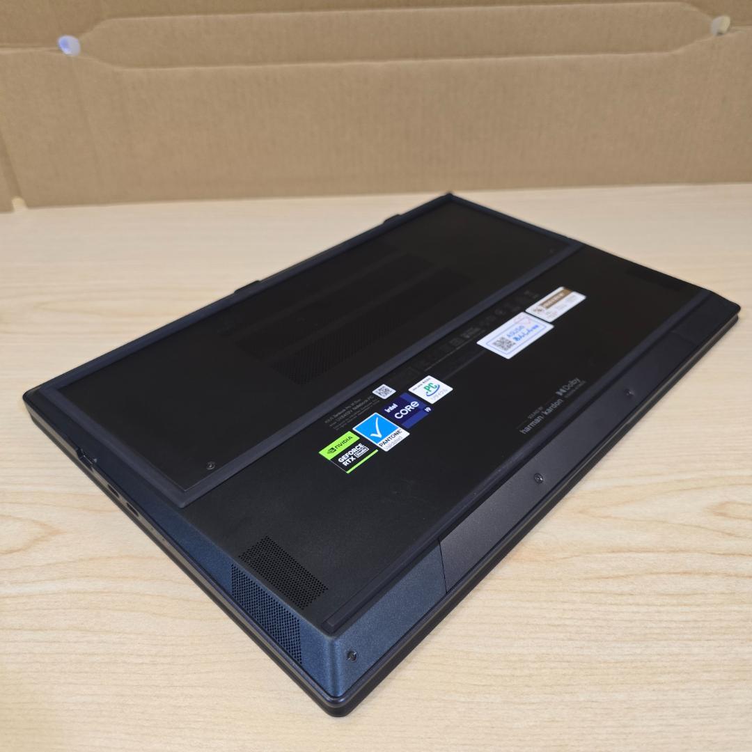 美品/ASUS/Zenbook Pro 14 Duo OLED/UX8402VV