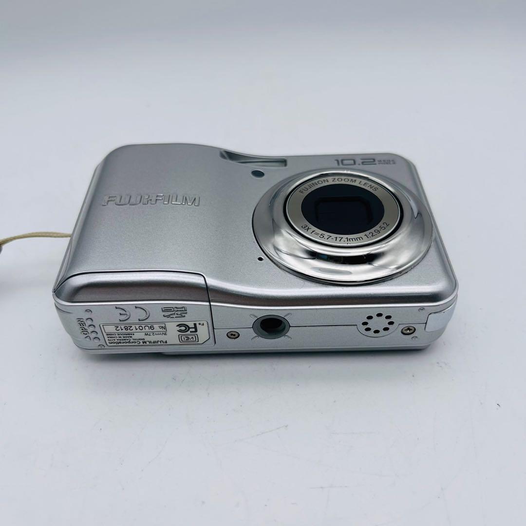 【美品動作確認済み】FUJIFILM A170 デジタルカメラ　単三電池