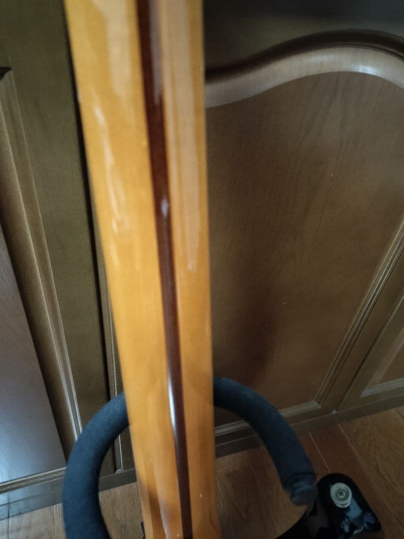 再度値下げ　フェルナンデス　アイアンメイデン　エレキギター