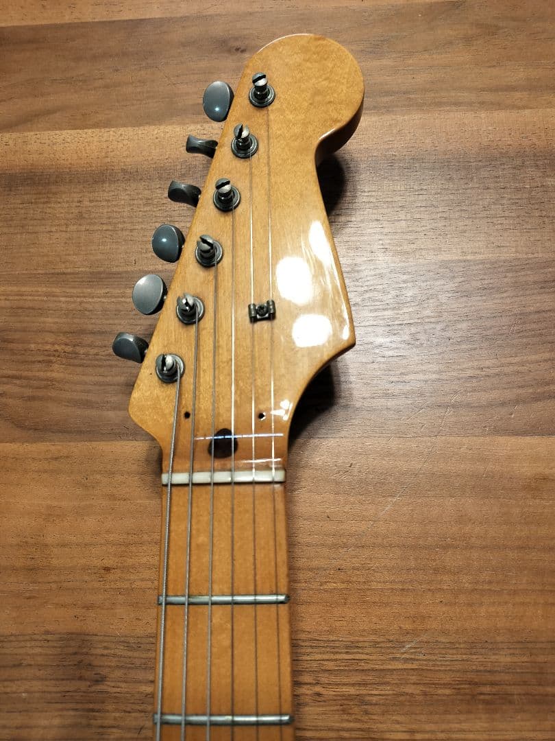 再度値下げ　フェルナンデス　アイアンメイデン　エレキギター