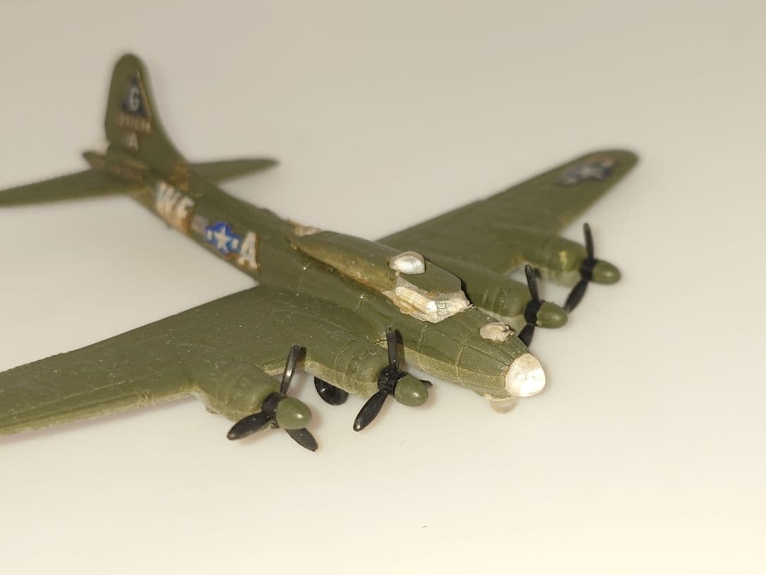 当時物 バックマン トミー ミニプレーン 航空機模型 B-17戦闘機